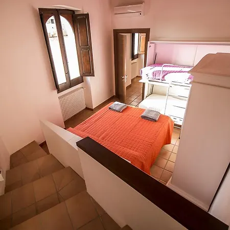 Camenae Bed & Breakfast